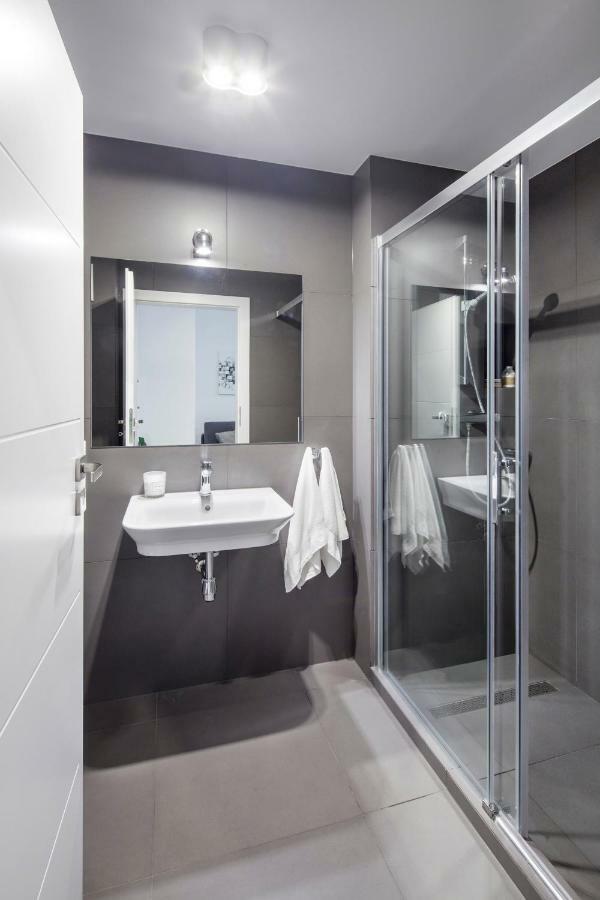 גדינייה Sleepy3City Apartments Batorego 9 מראה חיצוני תמונה